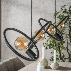 Pendelleuchte „Orlina“ – 4 Leuchten aus arktisch schwarzem Metall im Loop Design