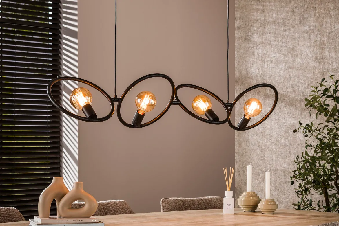 Pendelleuchte „Orlina“ – 4 Leuchten aus arktisch schwarzem Metall im Loop Design