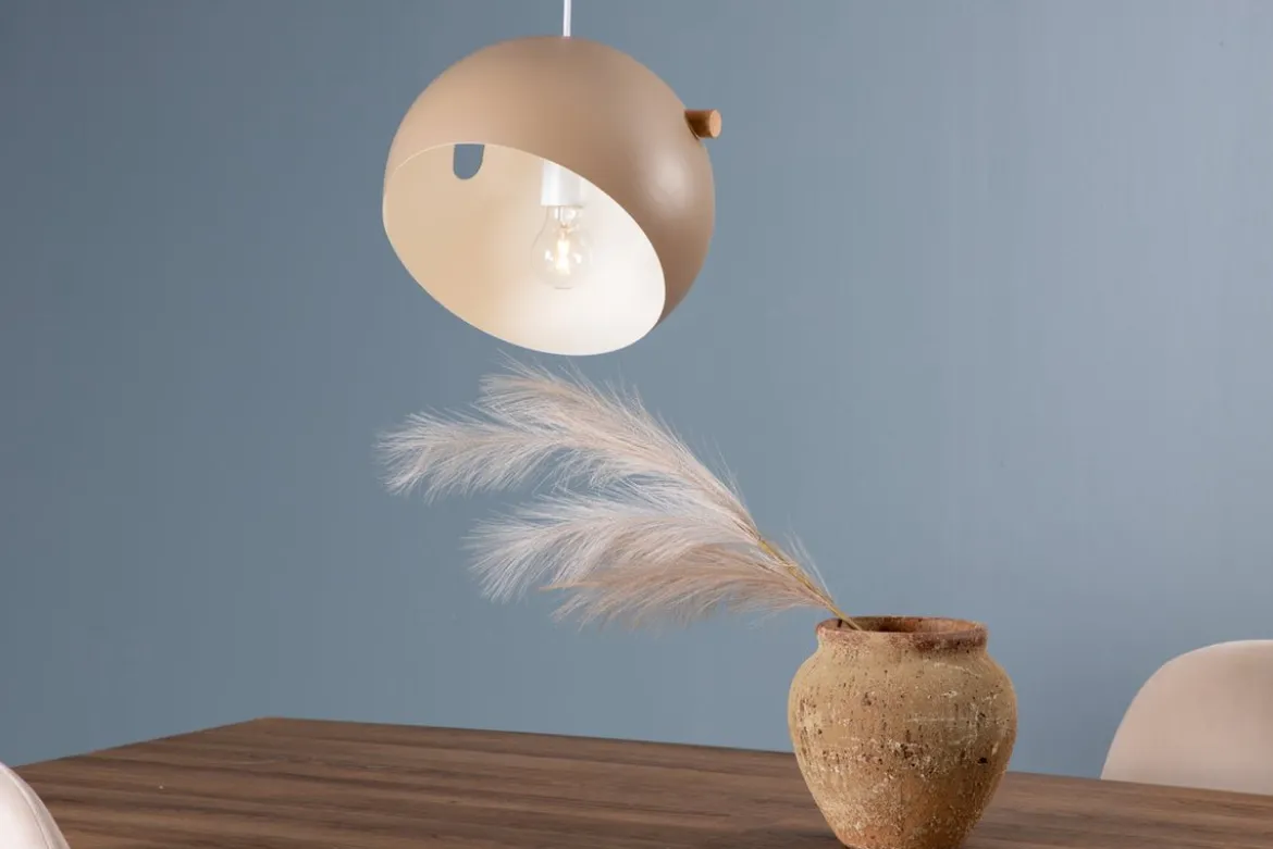 Pendelleuchte „Serengeti" – Warmer Beigeton mit Walnuss-Details