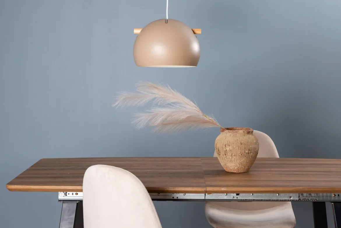 Pendelleuchte „Serengeti" – Warmer Beigeton mit Walnuss-Details