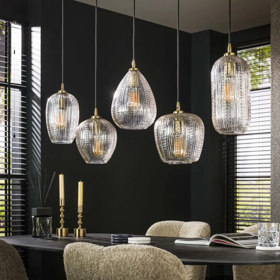 Pendelleuchte „Velutto“ – aus handgefertigtem Diamantglas mit 5 Leuchten