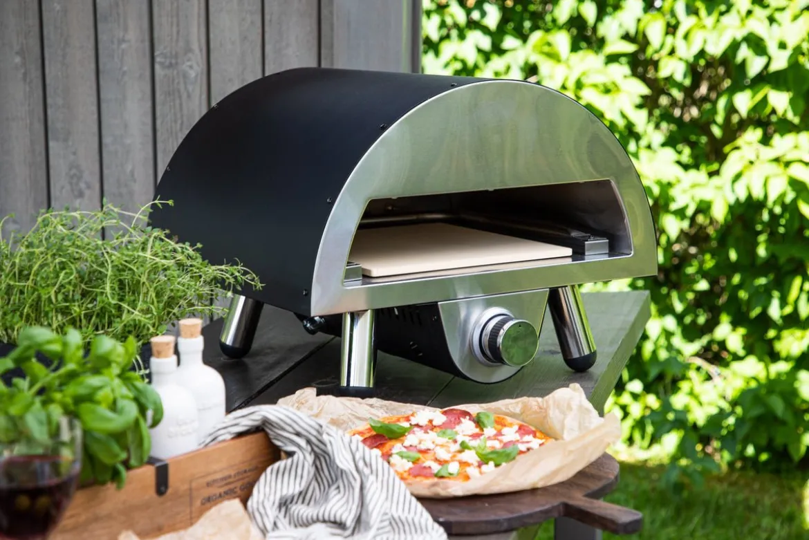 Pizzaofen Neapel - aus Stahl, Edelstahl und Keramik in Schwarz