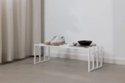 Schuhregal Bovi – Industrial Design in Schwarz, Cashew oder Weiß