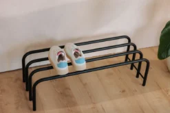 Schuhregal Camo – Edelstahl Design in Schwarz, Cashew oder Weiß