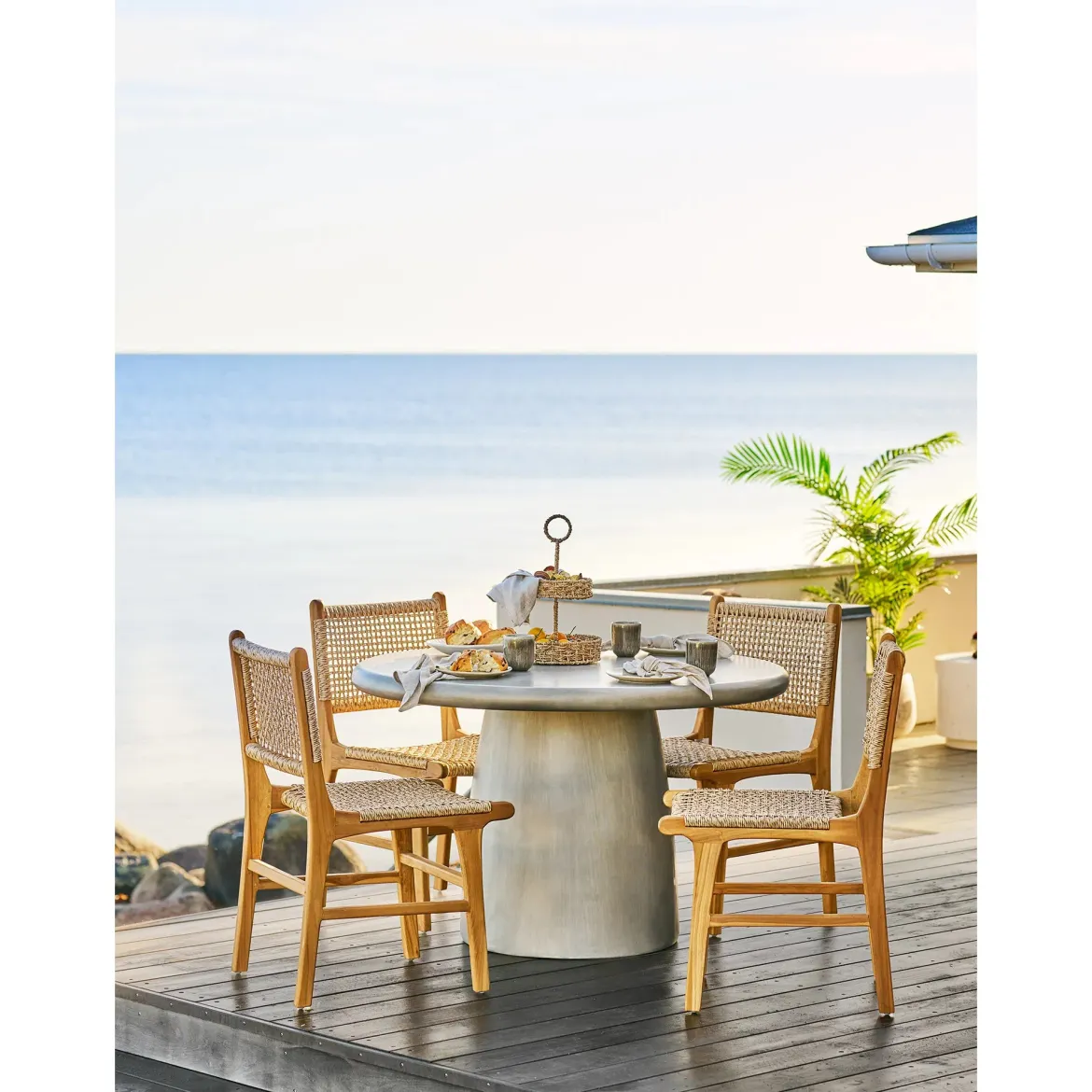 Serviertablett Solvaina - Flechtdesign aus Seegras