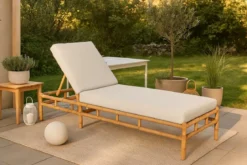 Sonnenliege Verano - aus Rattan mit grauen Kissen
