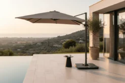 Sonnenschirm Arezzo Pro – 360° Schatten in stilvollem Design
