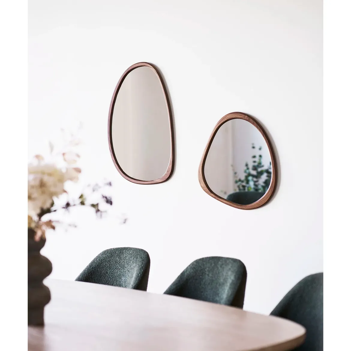Spiegel Ardano – Organische Form im Holz-Look (44×48 cm)