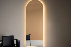 Spiegel Lumino – mit Beleuchtung