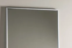 Spiegel Morino – mit Aluminiumrahmen in Beige oder Silber