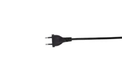 Stehlampe „Diana“ – Schwarzes Gestell mit Rattan Lampenschirm