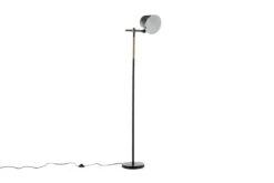 Stehlampe „Grimming“ – ruhige schwarze Klarheit mit Holzdetails