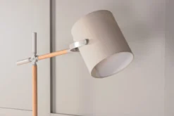 Stehlampe „Laura“ – flexibel schwenkbar mit Leinenschirm