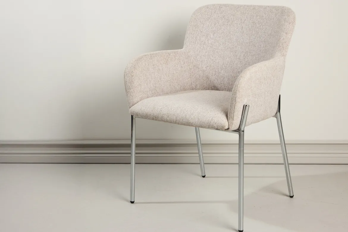 Stuhl Helora in Beige aus Polyester-Leinen