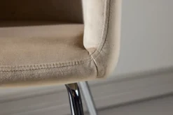 Stuhl Natura - Aus komfortablem Polyester-Samt