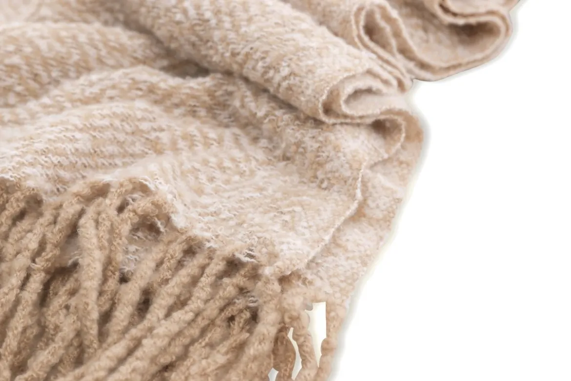 Tagesdecke Velora Beige – 170×130 cm mit Fransen & Strukturwebung