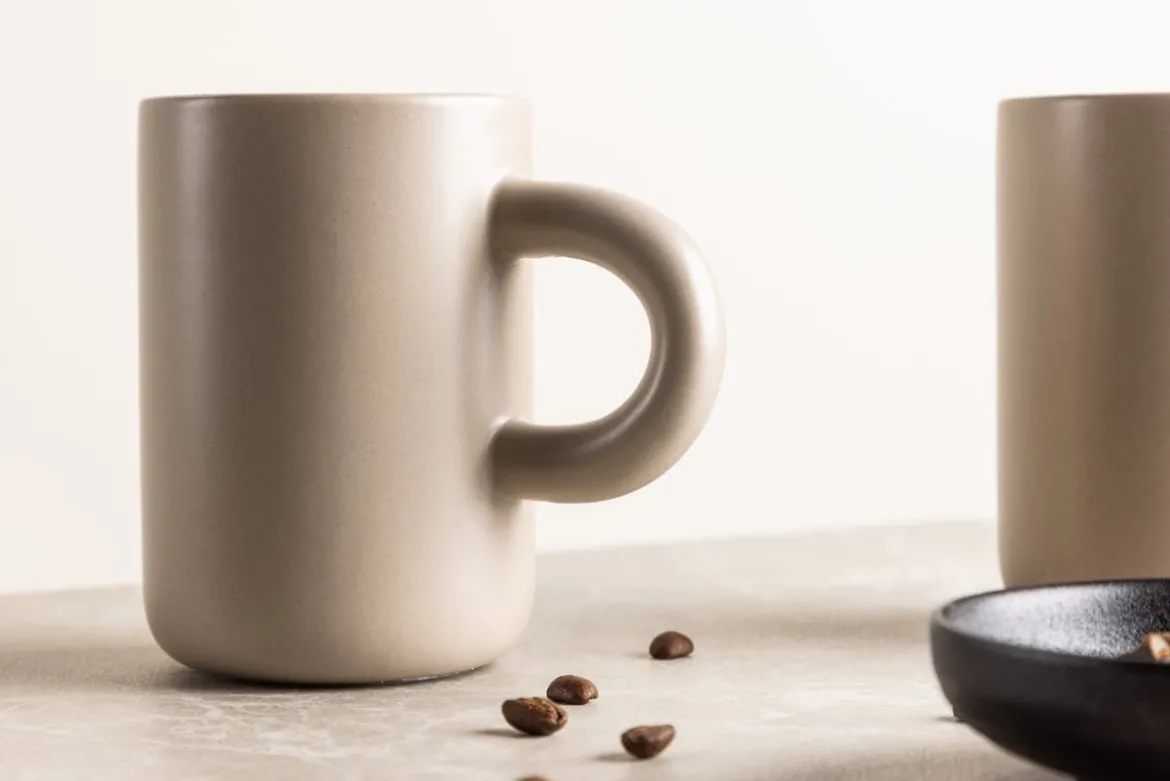 Tasse Maro – stilvolles 2er-Set in Dunkelbraun & Beige
