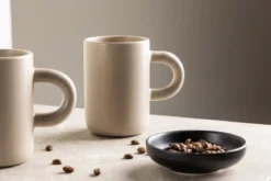 Tasse Maro – stilvolles 2er-Set in Dunkelbraun & Beige