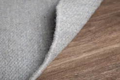 Teppich Edi – in Grau oder Beige aus Wolle & Baumwolle