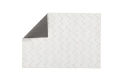 Teppich Lyra – aus Polyester in Weiß oder Braun