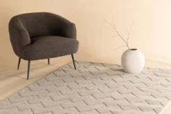 Teppich Lyra – aus Polyester in Weiß oder Braun