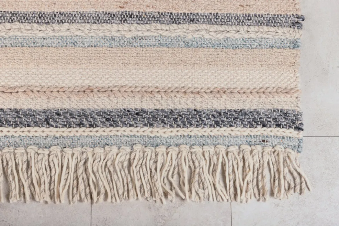Teppich Mila – mit Fransen aus Wolle