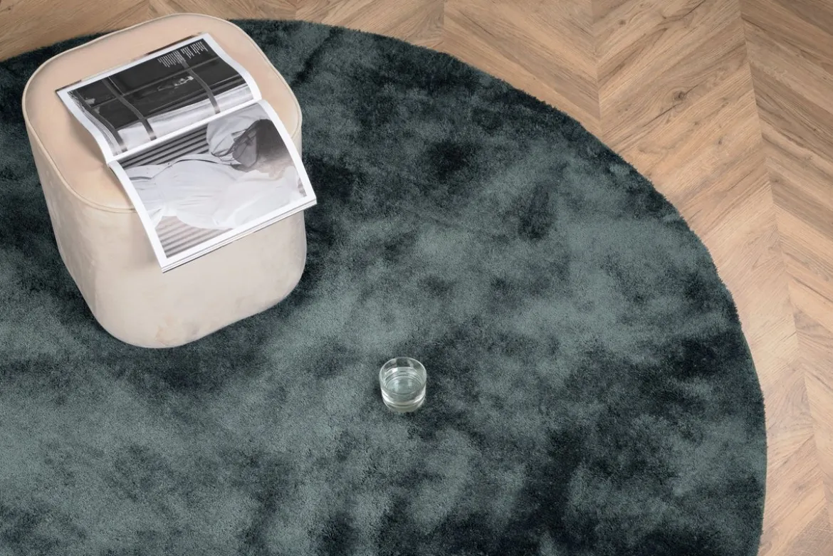 Teppich Vasia – rund mit Glanzoptik aus Polyester