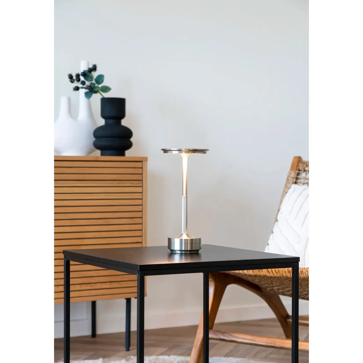 Tischlampe „Ardena“ – Eleganz in Gold, Silber & Schwarz