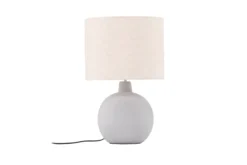 Tischlampe „Lelin“ – Eleganter Betonsockel mit leichtem Leinenschirm