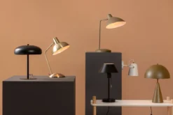Tischlampe Oldschool - im klassischen Stil - gebürstet
