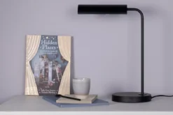 Tischlampe „Symphonica“ – Stilvoll in modernen, schlichten Farben