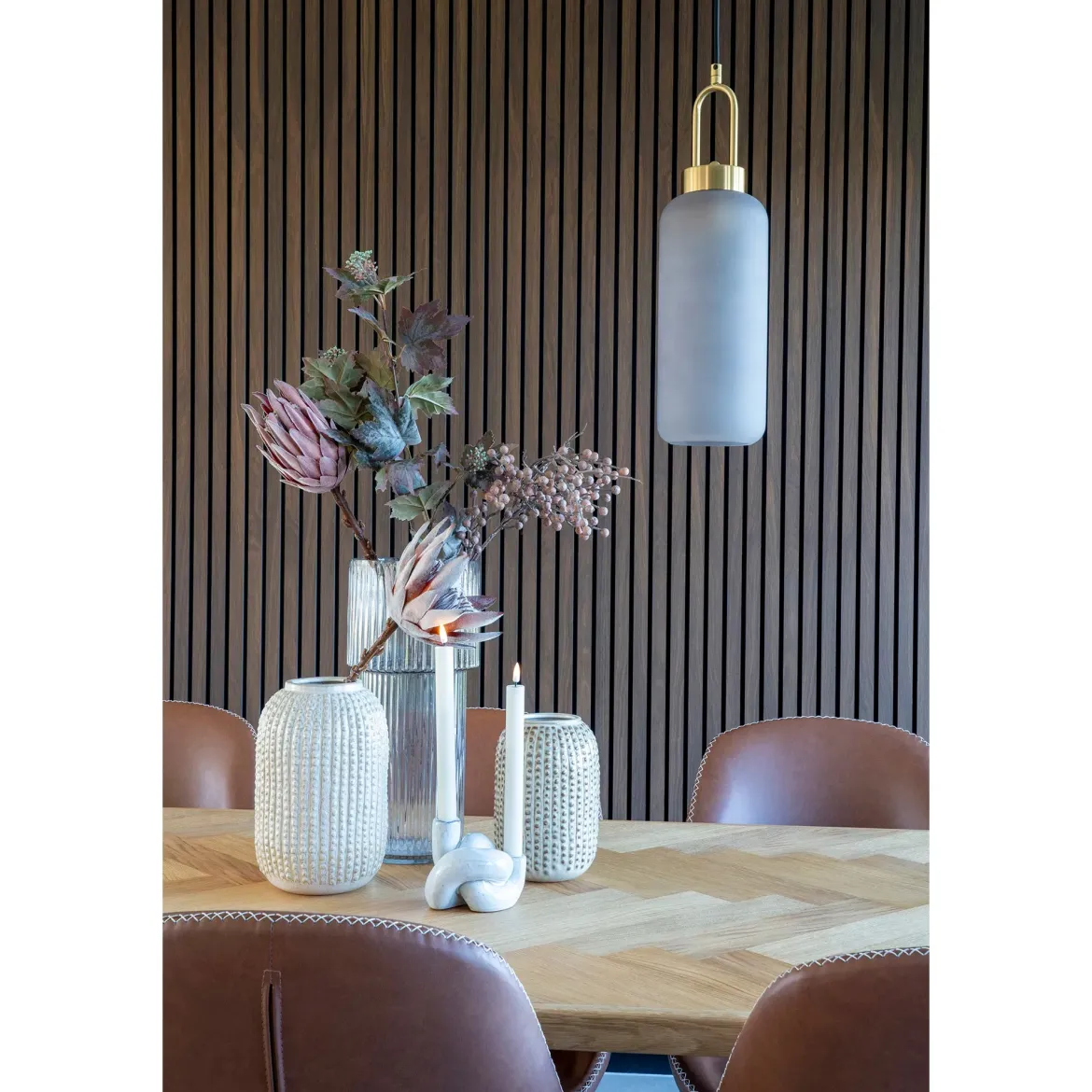 Vase „Arthea“ – Keramik in Beige mit Struktur