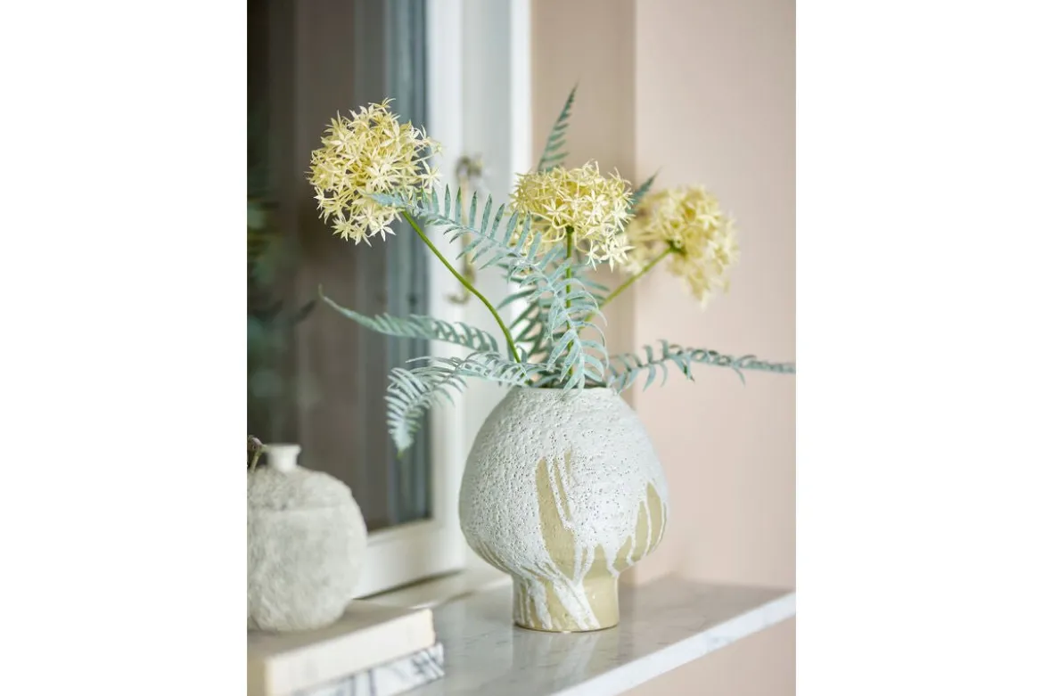 Vase „Lina“ – Naturfarbenes Steingut