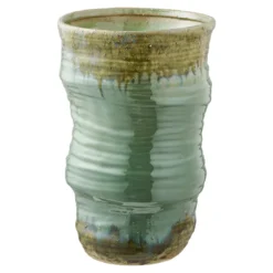 Vase Linovia – edle Keramikvase in Grün