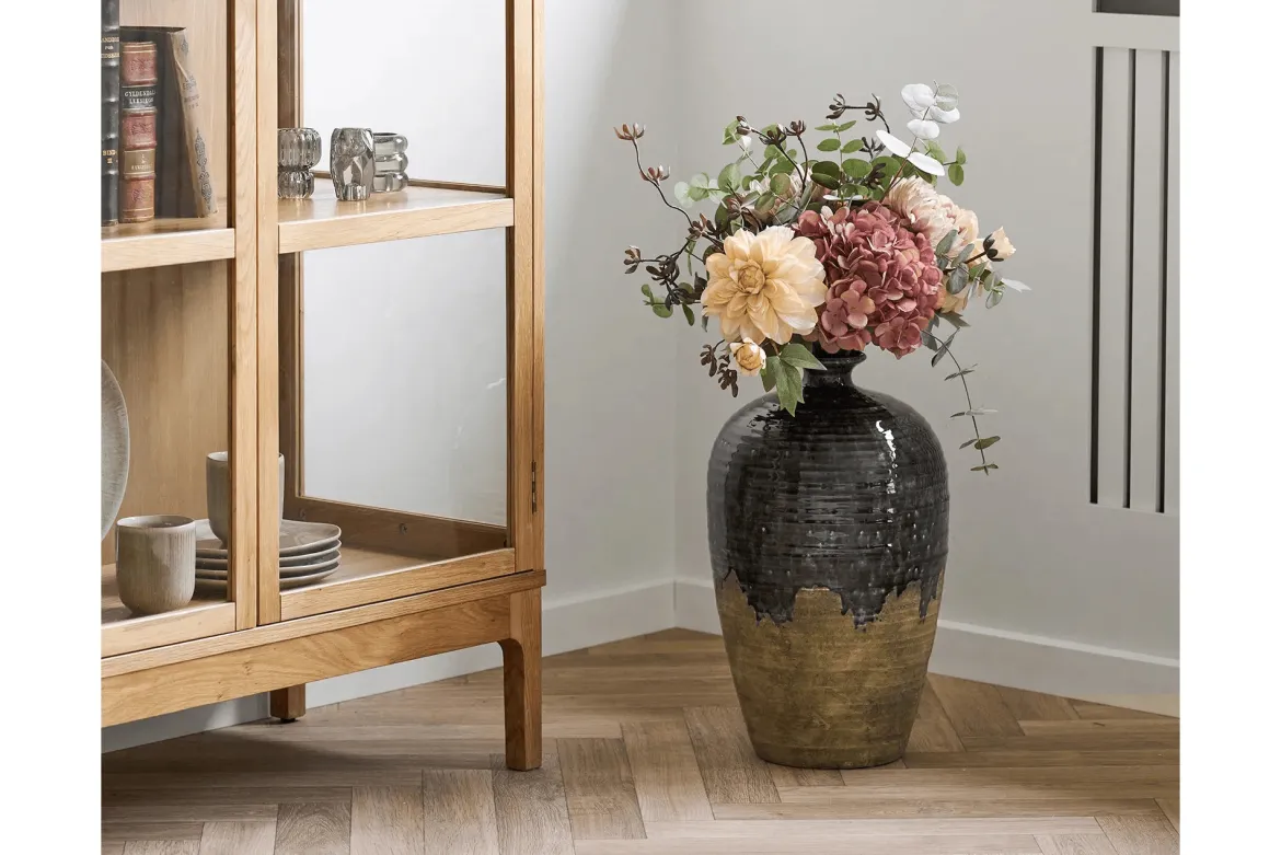 Vase Serevia – edle Keramikvase in Dunkelblau