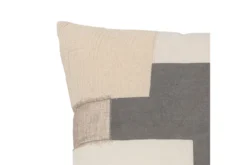 Zierkissen Berge – Patchwork-Design in Naturton